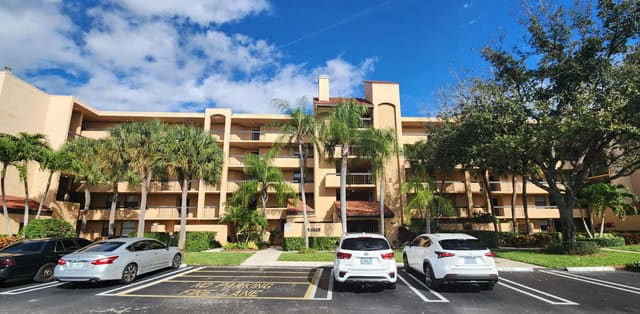 955 Dotterel Road 2205, Delray Beach, FL 33444