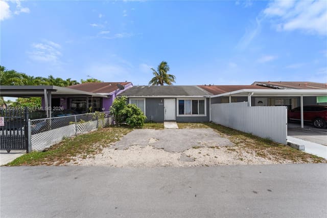 18602 NW 46th Avenue, Miami Gardens, FL 33055