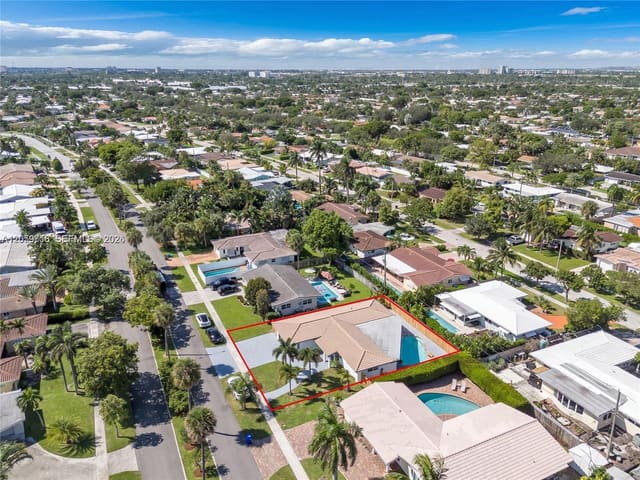 2185 Imperial Point Drive, Imperial Point, Fort Lauderdale, FL