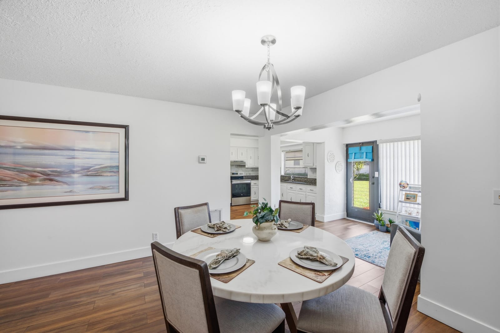 10325 Equestrian Drive B — photo 6