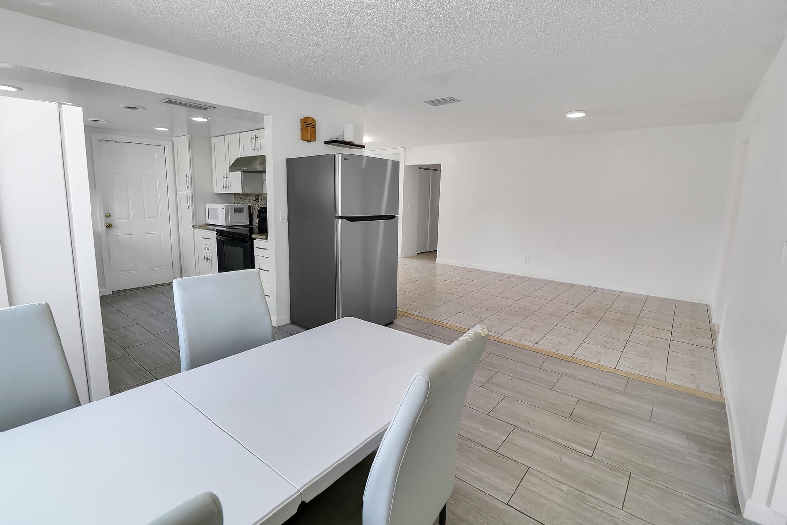 2233 NW 3rd Avenue, Boca Raton, FL 33431 photo 13
