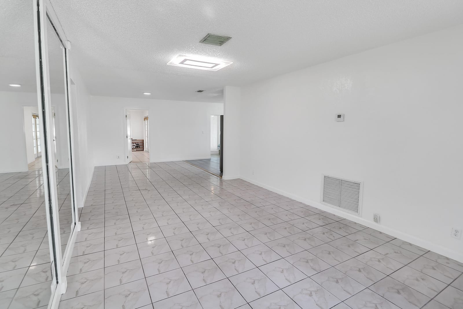 2233 NW 3rd Avenue — photo 6