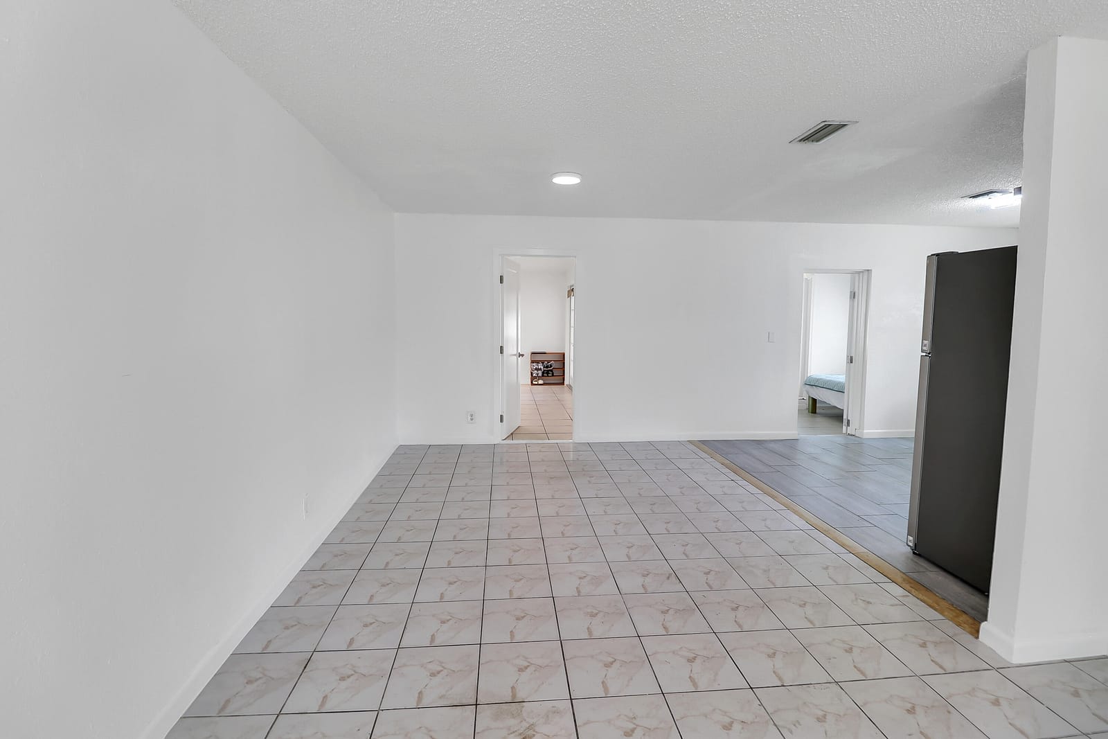 2233 NW 3rd Avenue — photo 7