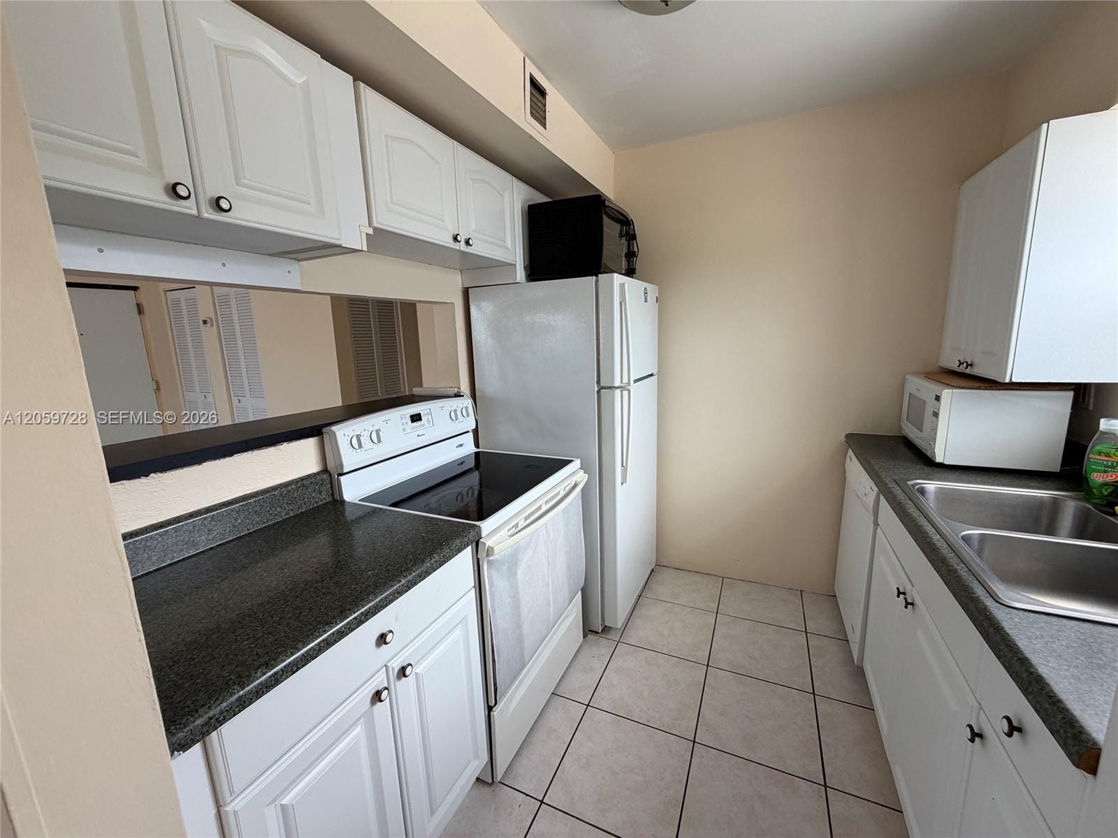 16508 NE 26th Avenue 201 — photo 8