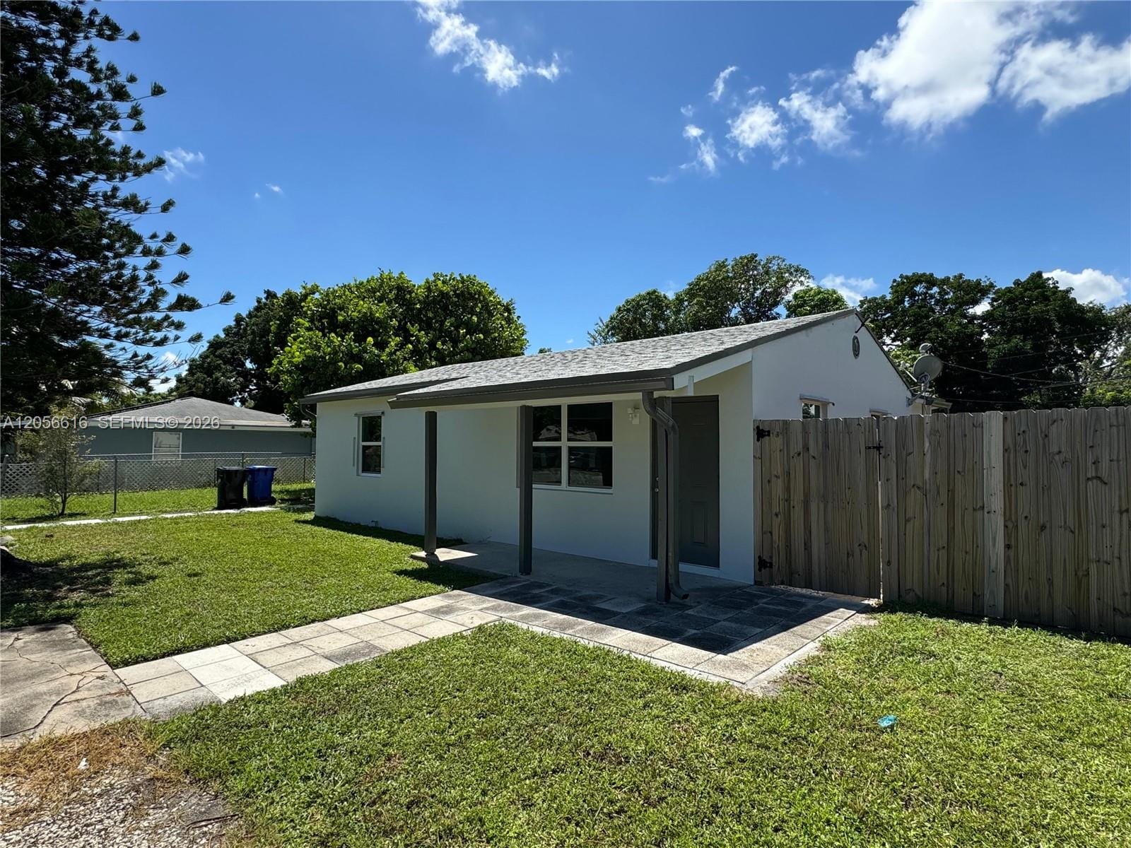 Pending home at 1223-1225 NW 6th Avenue, Fort Lauderdale, FL 33311
