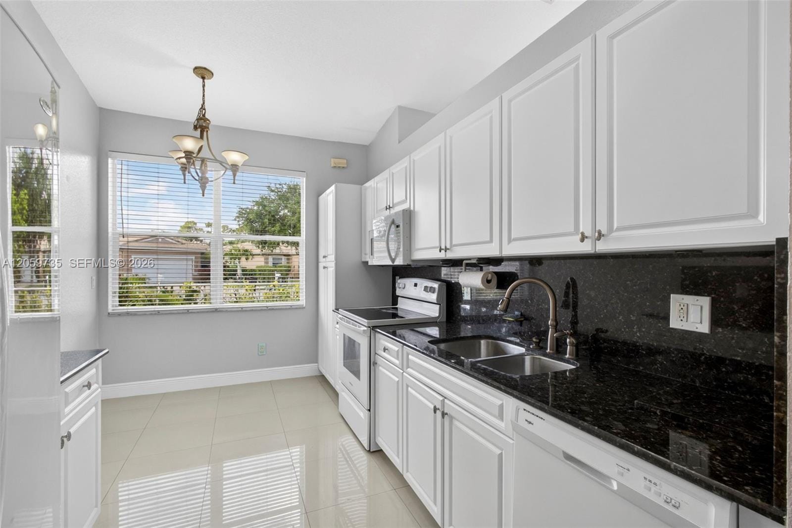 2151 Umbrella Cay — photo 11