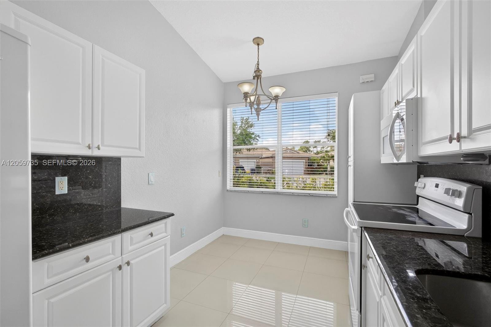 2151 Umbrella Cay — photo 12