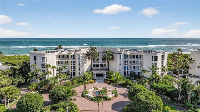 2920 SE Dune Drive 210, Stuart, FL 34996