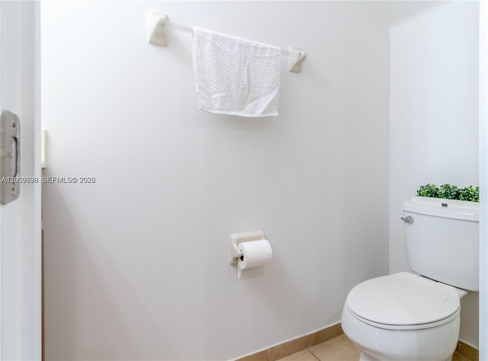 8845 W 35th Avenue 8845, Hialeah, FL 33018 photo 21