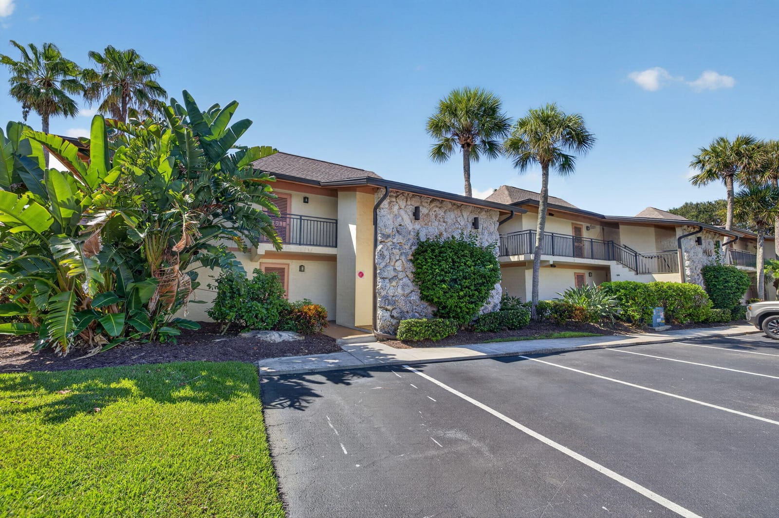 2400 S OCEAN Drive 926 — photo 5