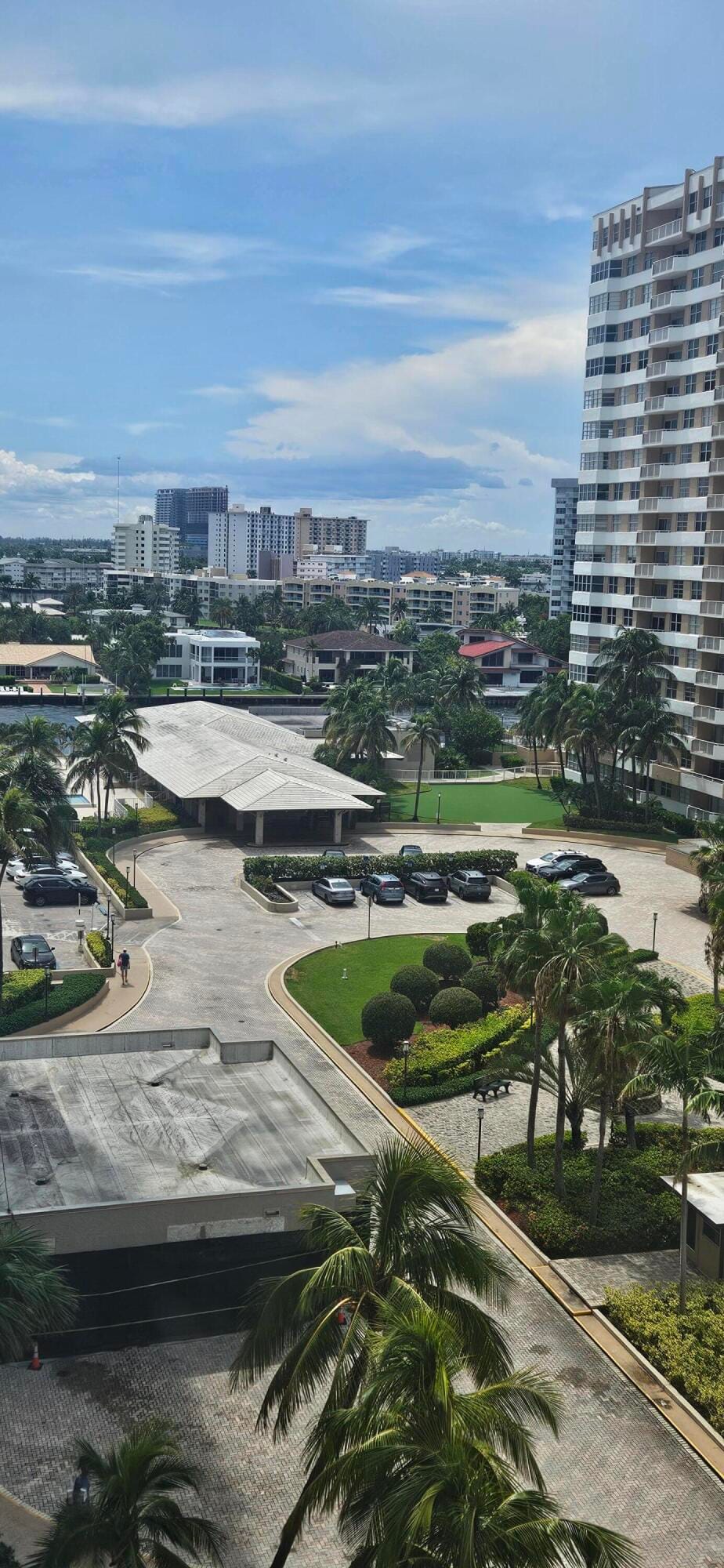 1985 S Ocean Drive 8p — photo 3