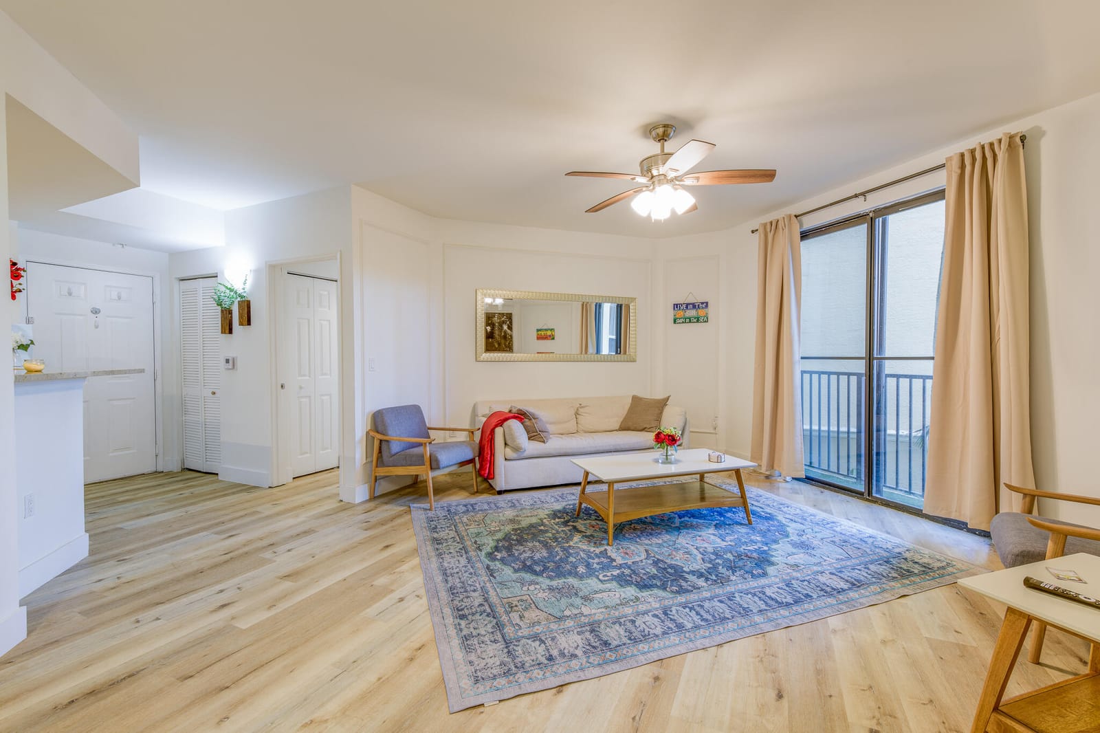 Sold home at 780 S Sapodilla Avenue 206, West Palm Beach, FL 33401