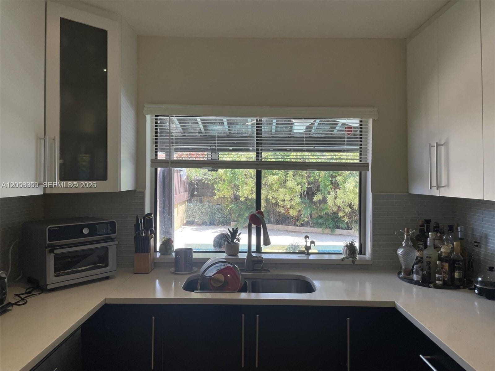 1066 NE 202nd Lane, Miami, FL 33179 photo 22