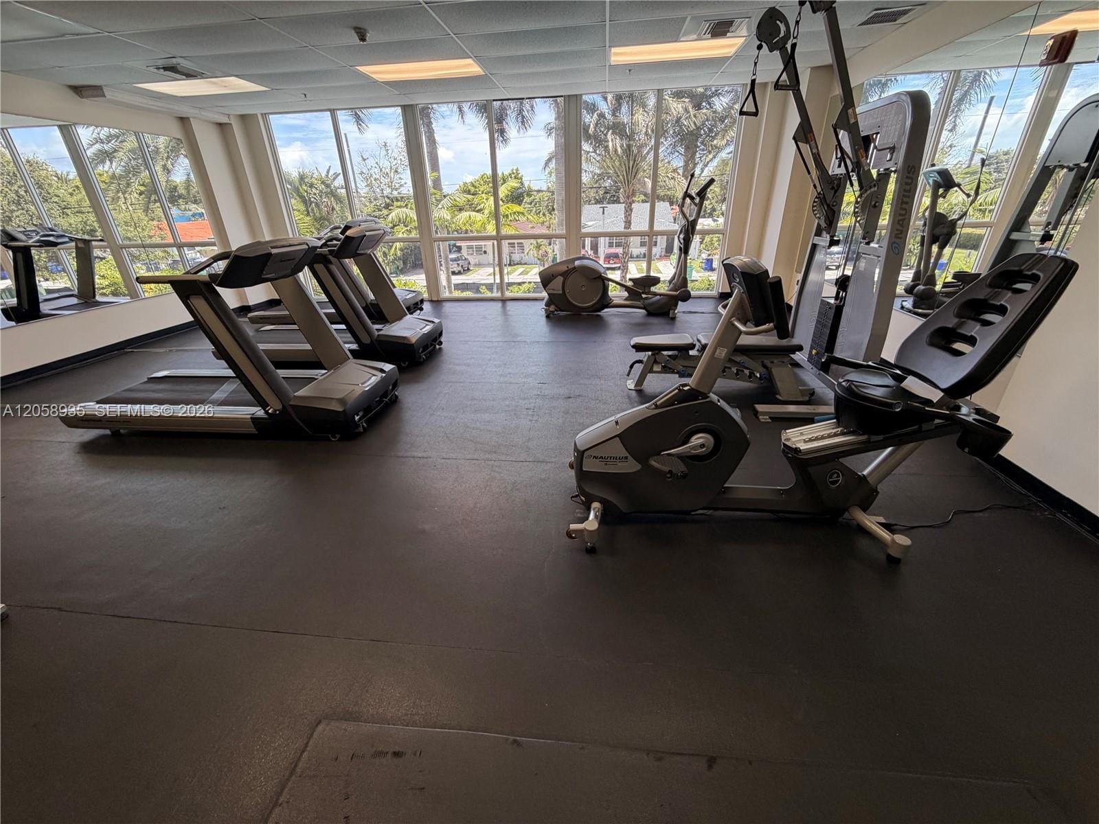 3500 Coral Way 907 — photo 9