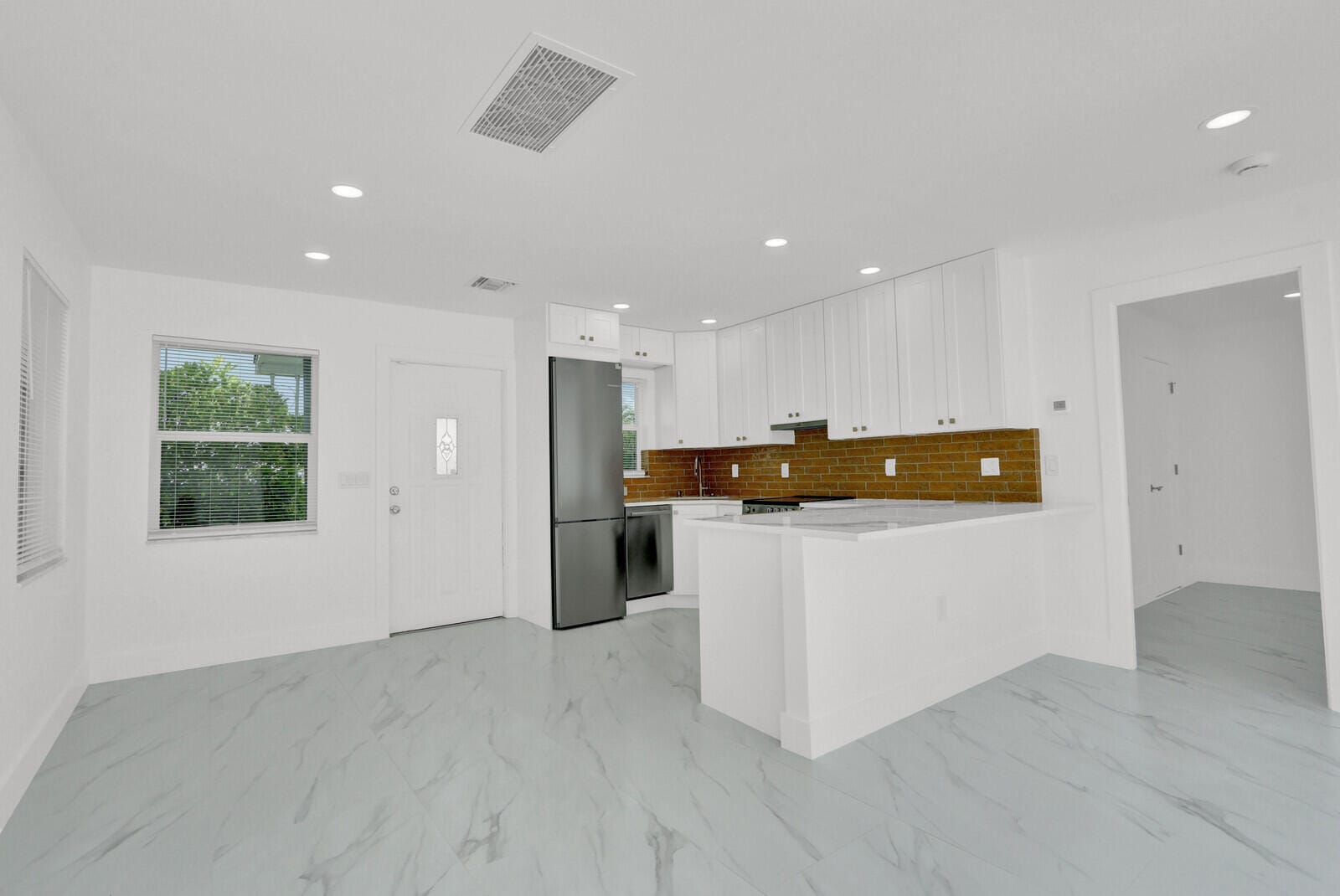 10084 Meridian Way N 4, Palm Beach Gardens, FL 33410 photo 13