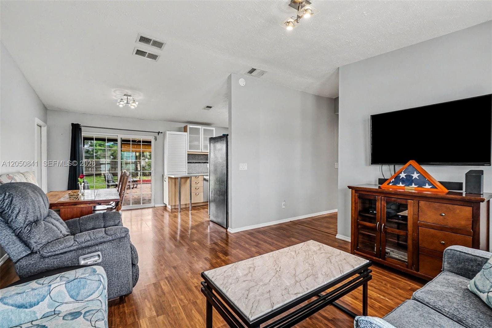 316 SW 19th Terrace, Cape Coral, FL 33991 photo 5
