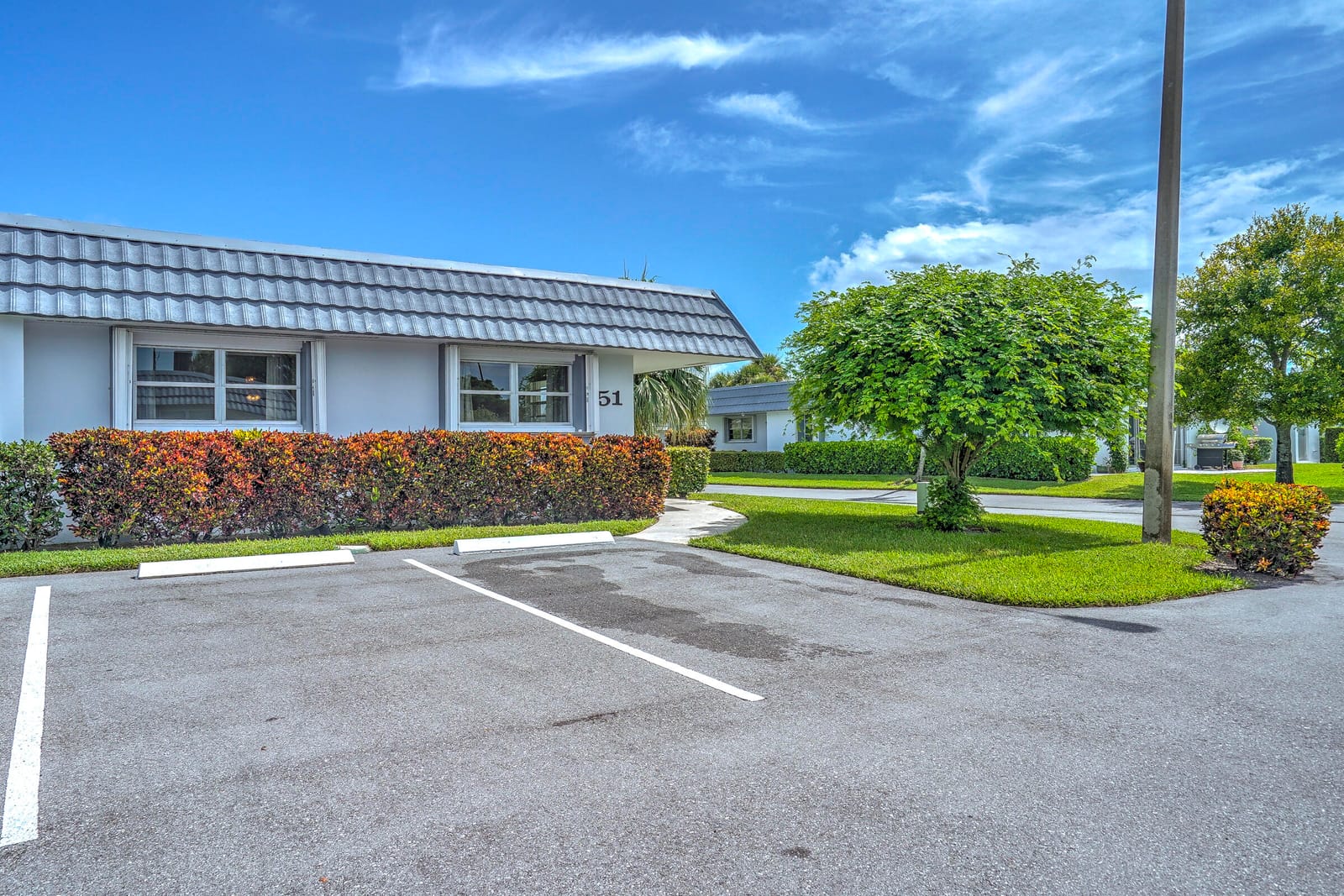 2886 E Fernley Drive E 51, West Palm Beach, FL 33415 photo 2