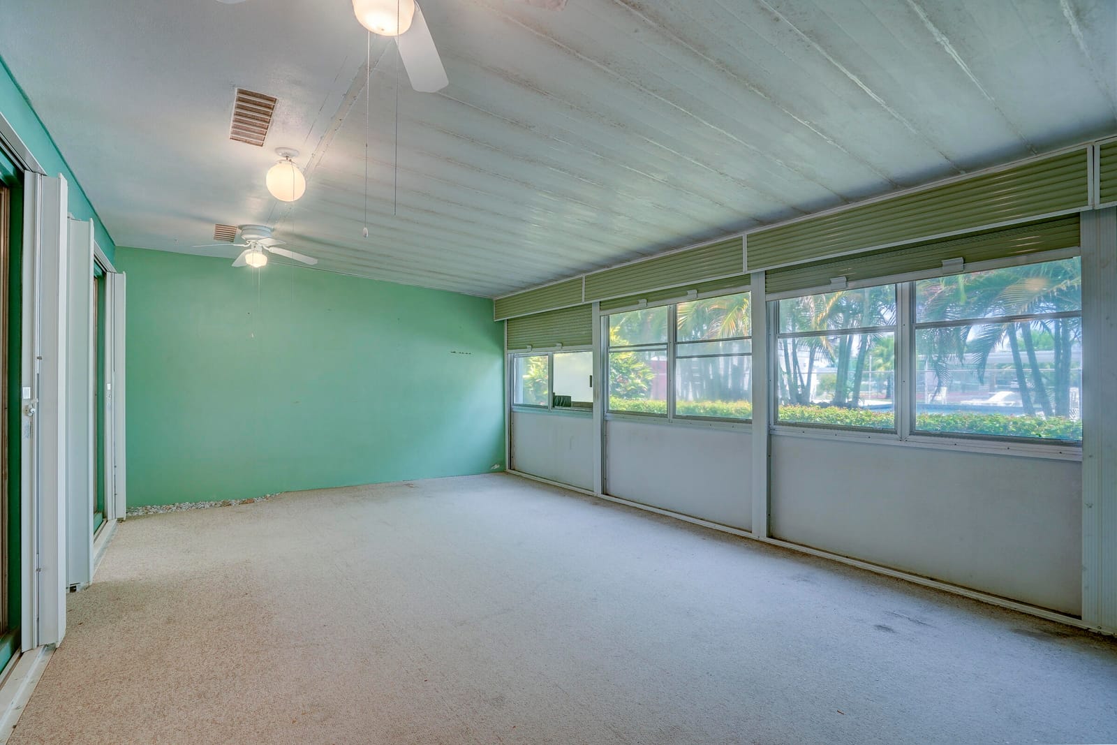 2886 E Fernley Drive E 51, West Palm Beach, FL 33415 photo 12