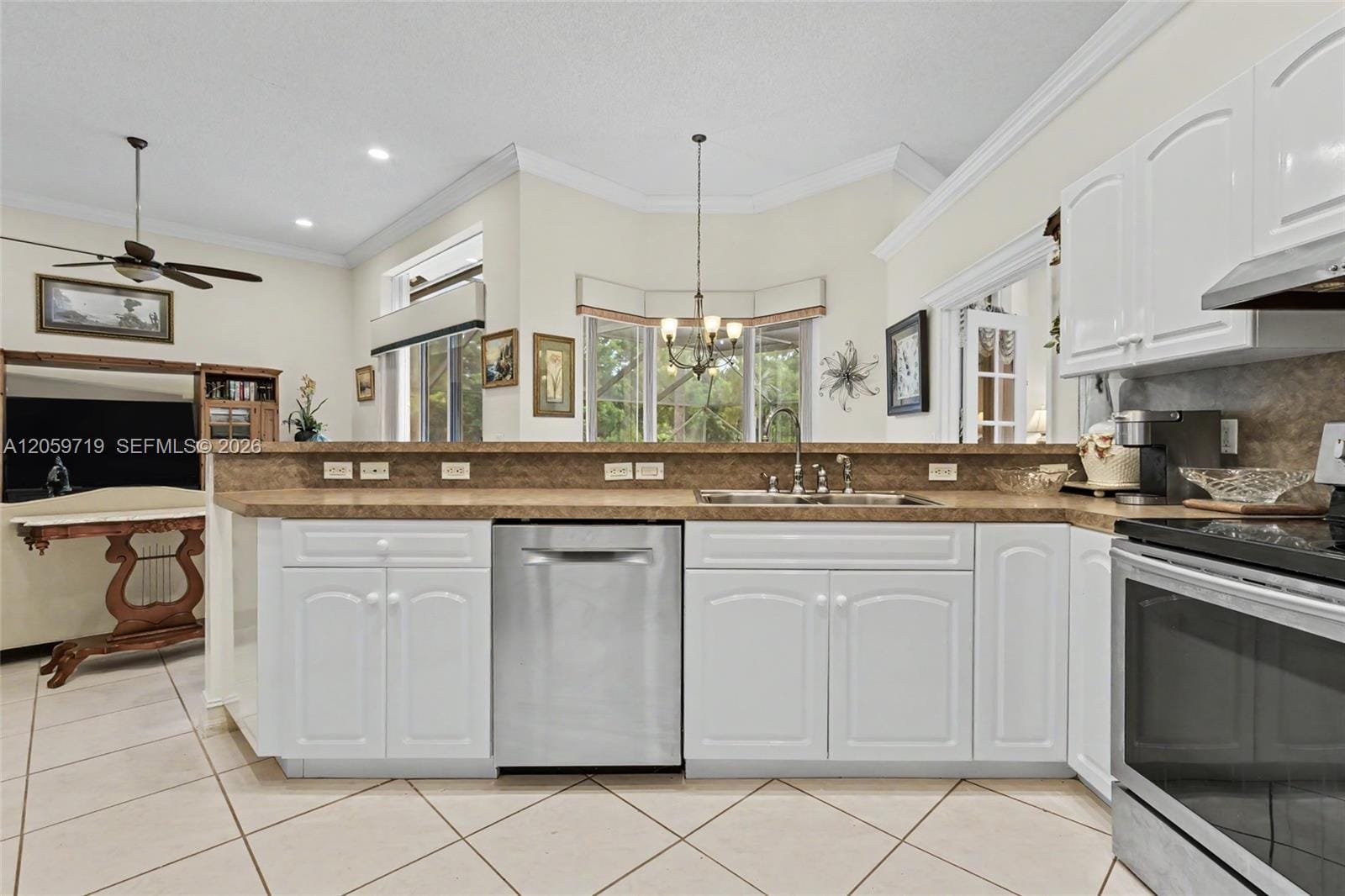 9825 Hindel Court, Boynton Beach, FL 33472 photo 17