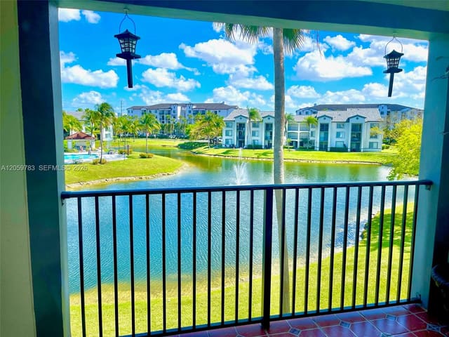 4540 NW 107th Avenue 308-11, Doral, FL 33178