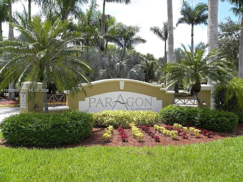 761 N Pine Island Road 104, Plantation, FL 33324