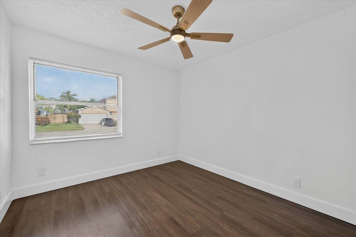 3090 Thames Way, Miramar, FL 33025 photo 12