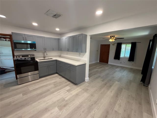 221 NE 1st Terrace 2, Dania Beach, FL 33004