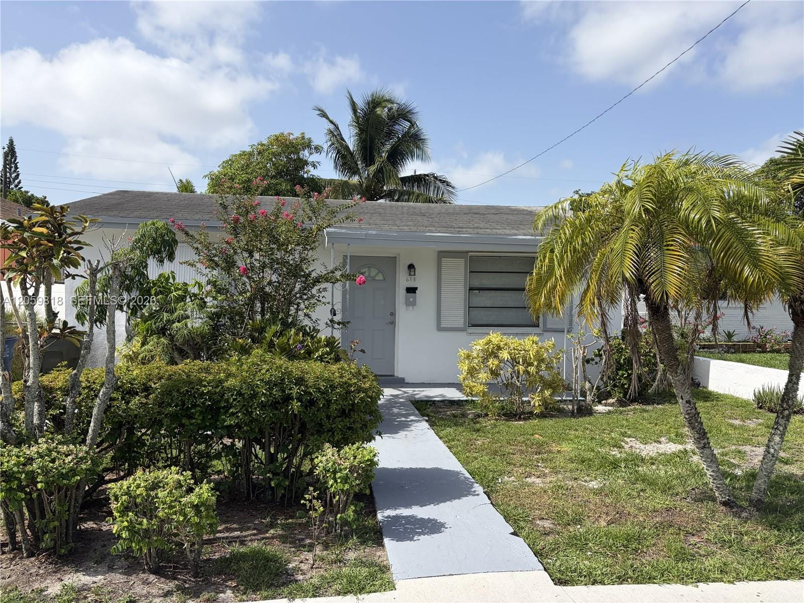 613 NW 5 Court, Hallandale Beach, FL 33009