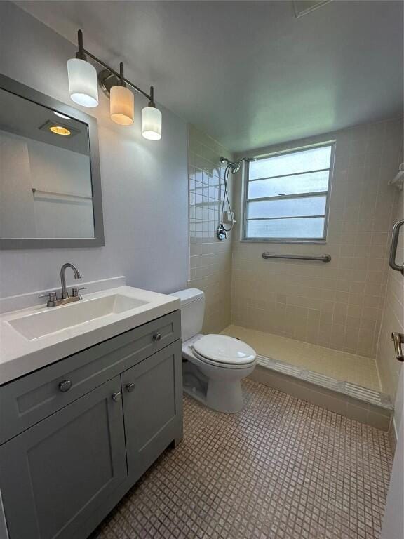 103 FANSHAW C 103 — photo 3