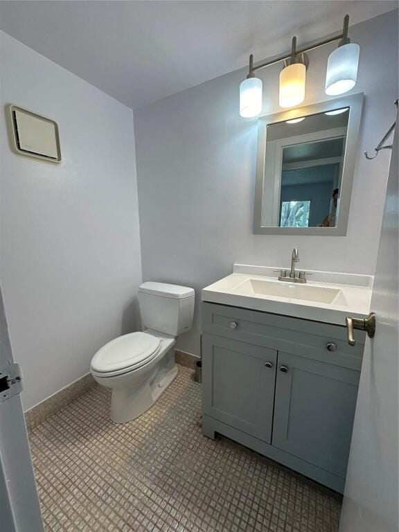 103 FANSHAW C 103 — photo 5
