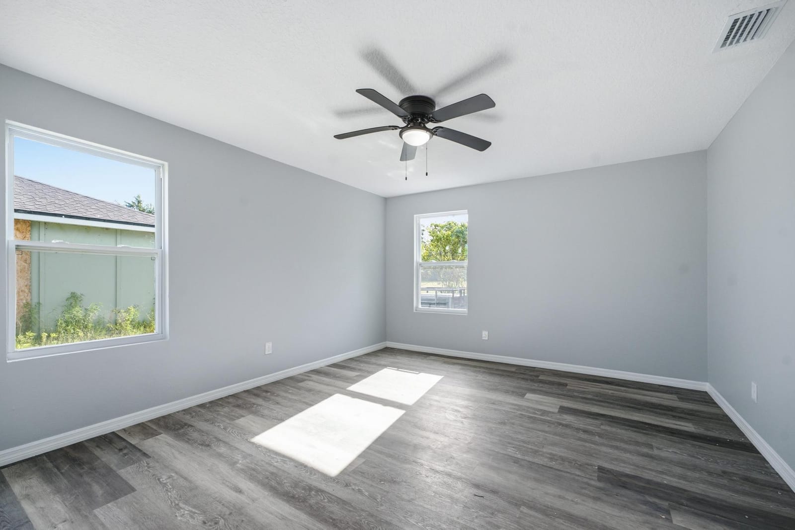 4327 Bessie Circle E, Jacksonville, FL 32209 photo 18