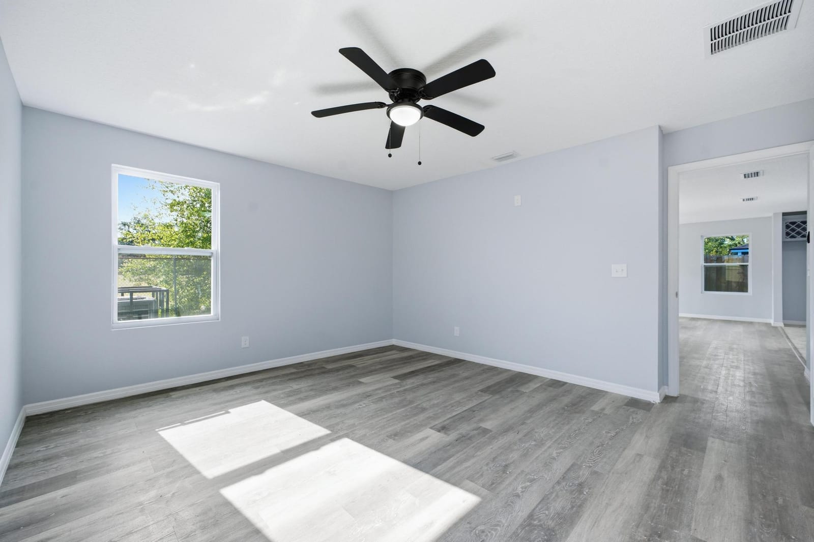 4327 Bessie Circle E, Jacksonville, FL 32209 photo 22