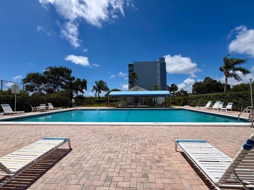 5700 NW 2nd Avenue 202, Boca Raton, FL 33487 photo 21