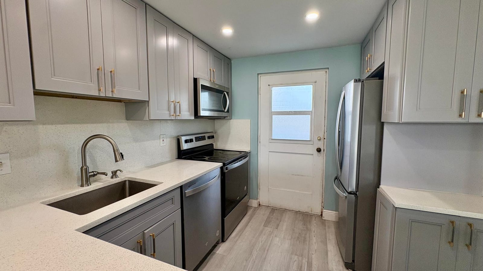 5700 NW 2nd Avenue 202, Boca Raton, FL 33487 photo 7