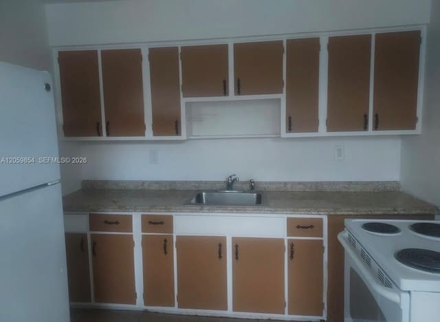 1732 NW 75th Street 1732, Miami, FL 33147