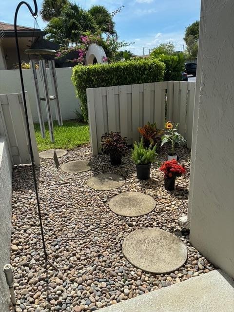 5844 Areca Palm Court C — photo 9