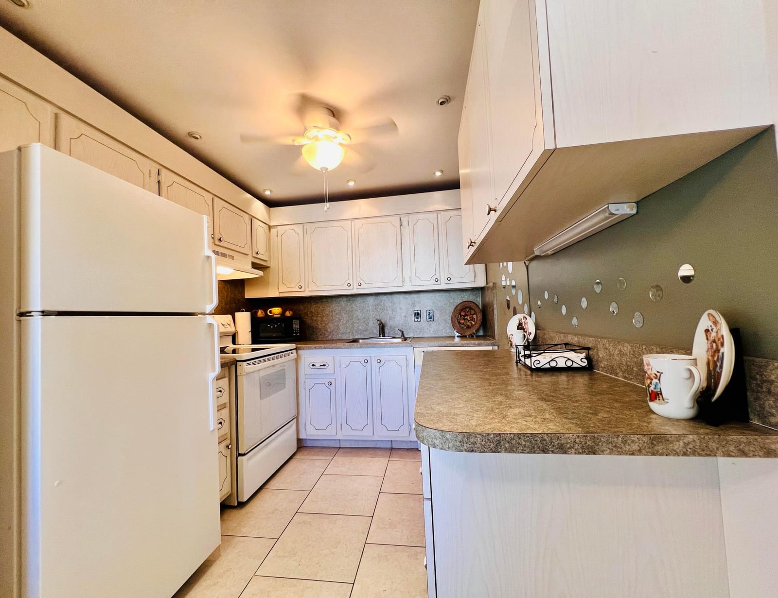 171 Chatham I — photo 3
