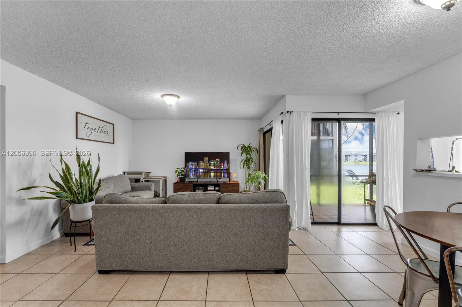1400 Jefferson Drive 1400 B — photo 3