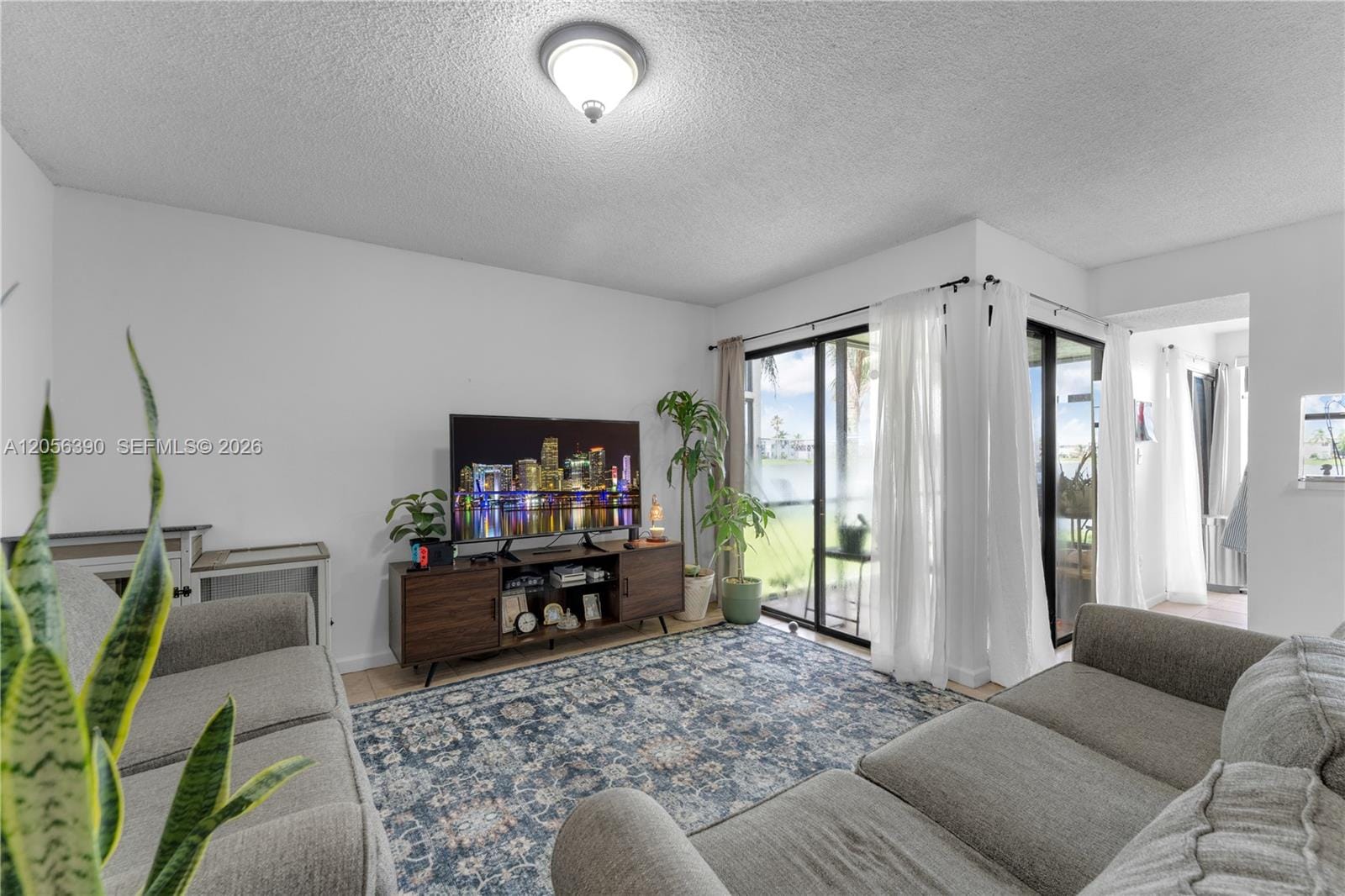 1400 Jefferson Drive 1400 B — photo 4