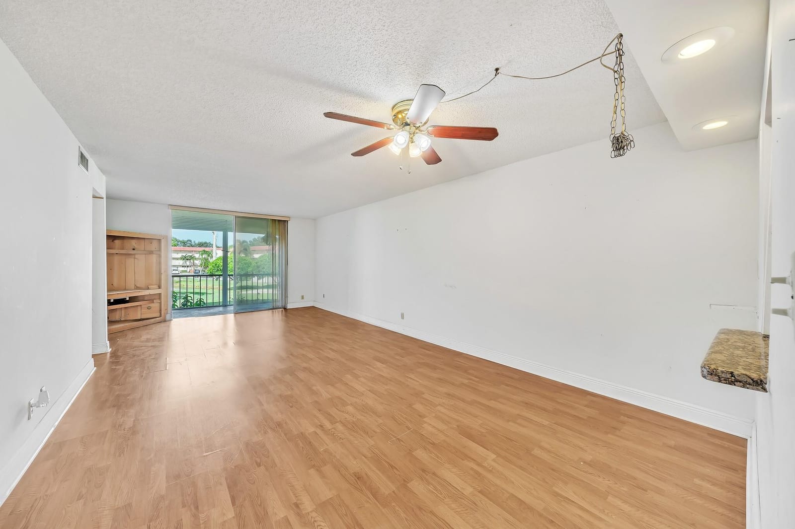 8980 S HOLLYBROOK Boulevard 204, Pembroke Pines, FL 33025 photo 15