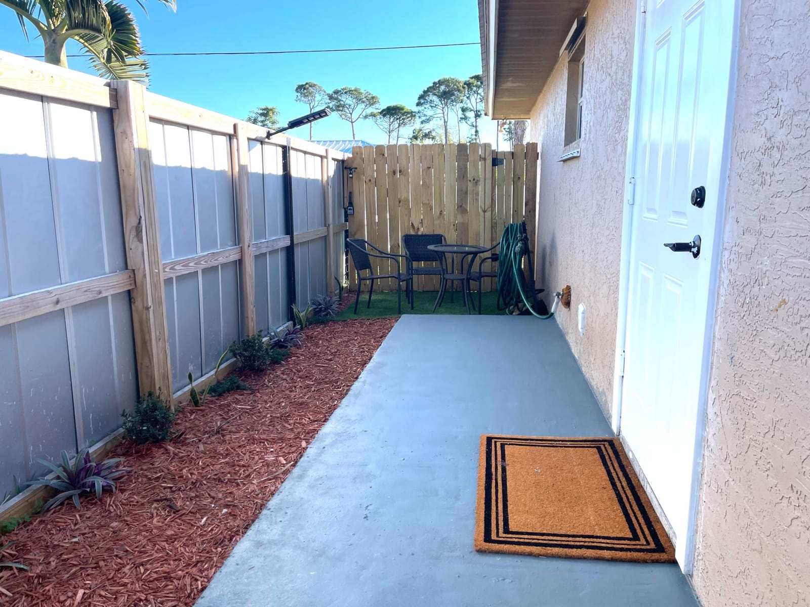 5753 SE MERCEDES Avenue — photo 10