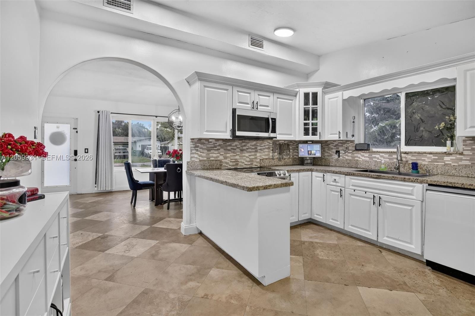 6601 SW 6th Street, Pembroke Pines, FL 33023 photo 10