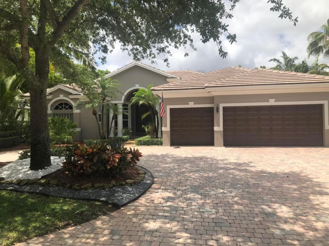 6493 NW 105th Terrace, Parkland, FL 33076