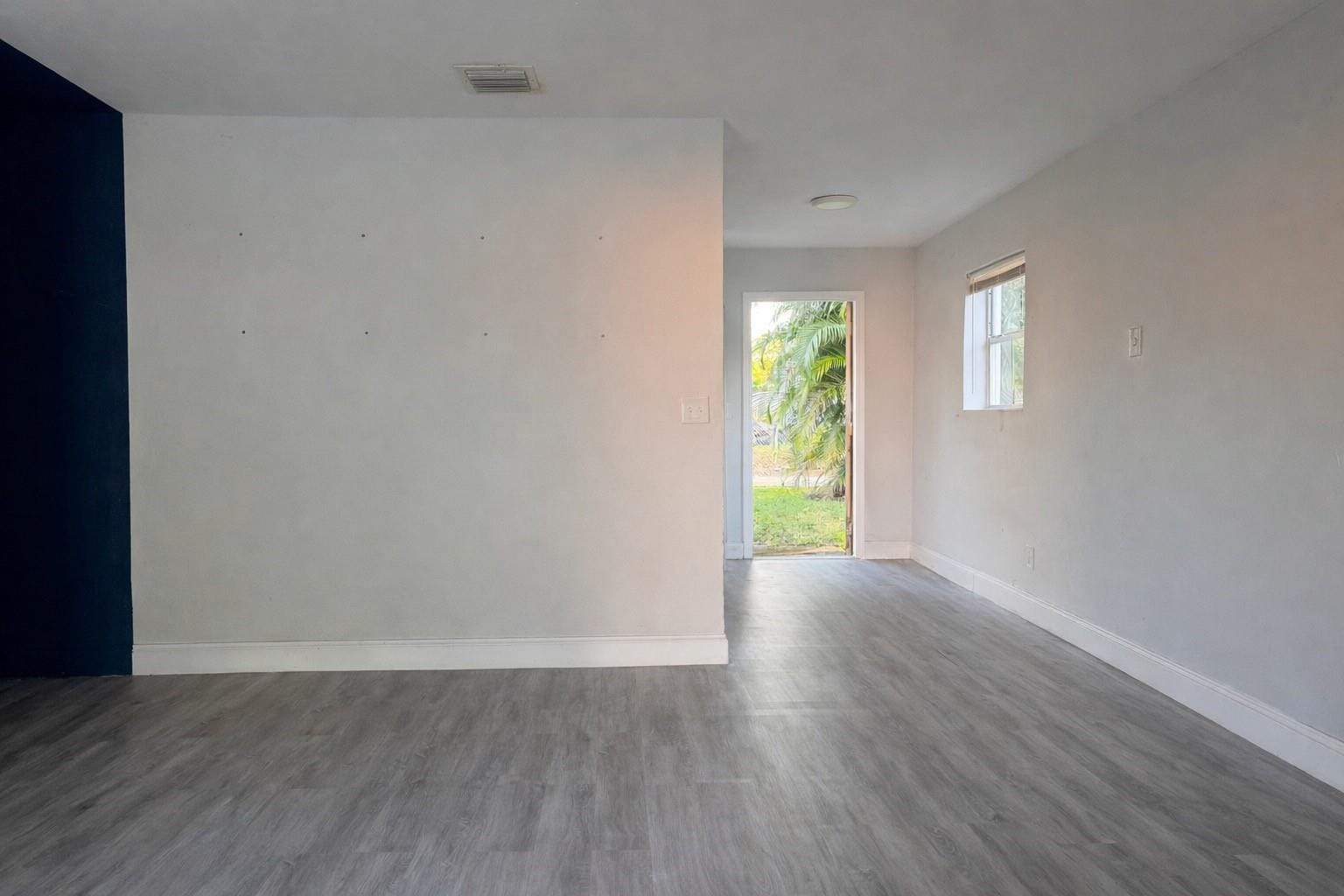 2950 NW 20th Street — photo 3