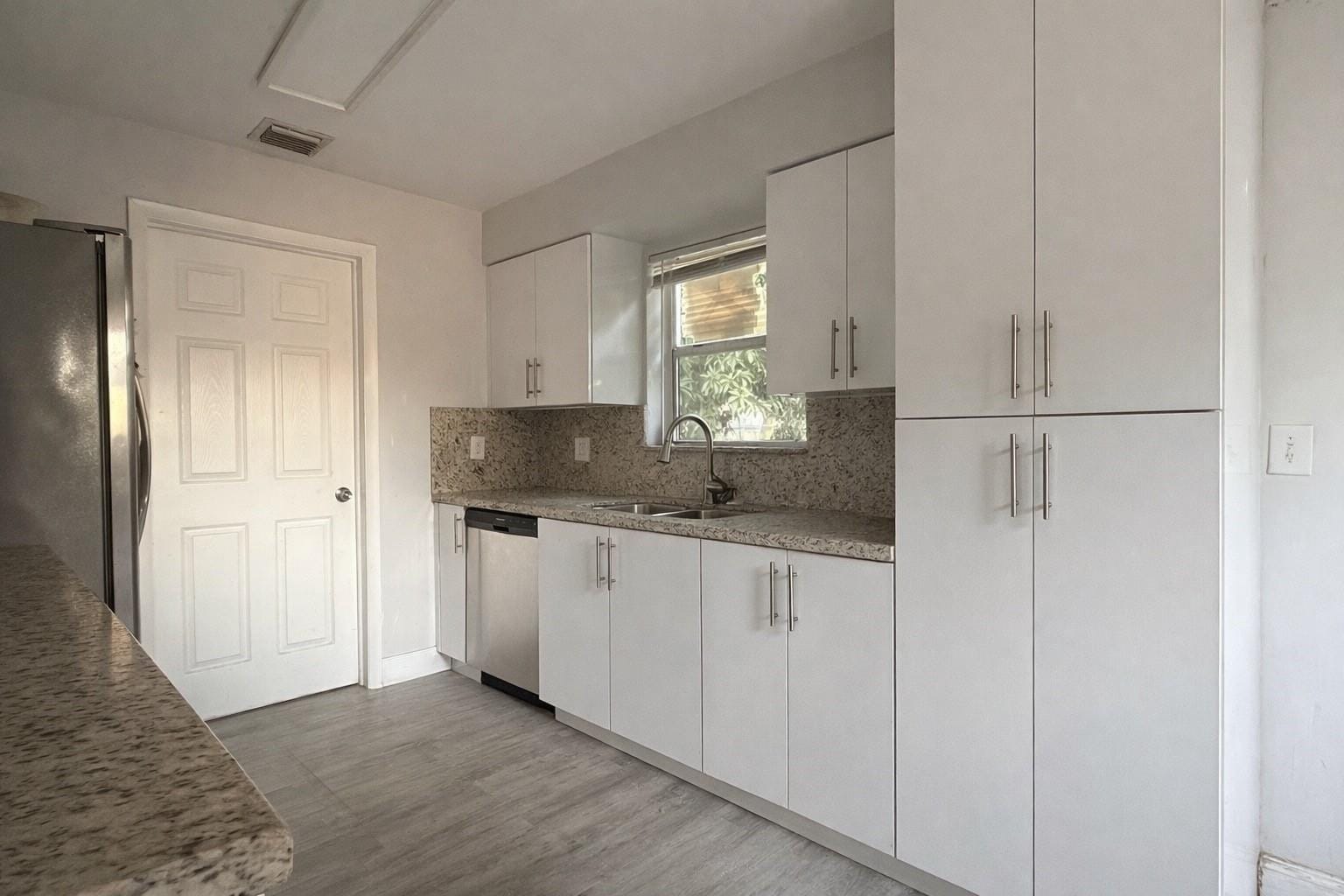 2950 NW 20th Street — photo 7