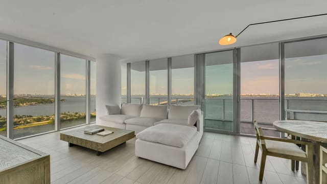3131 NE 7th Avenue 2206, Miami, FL 33137