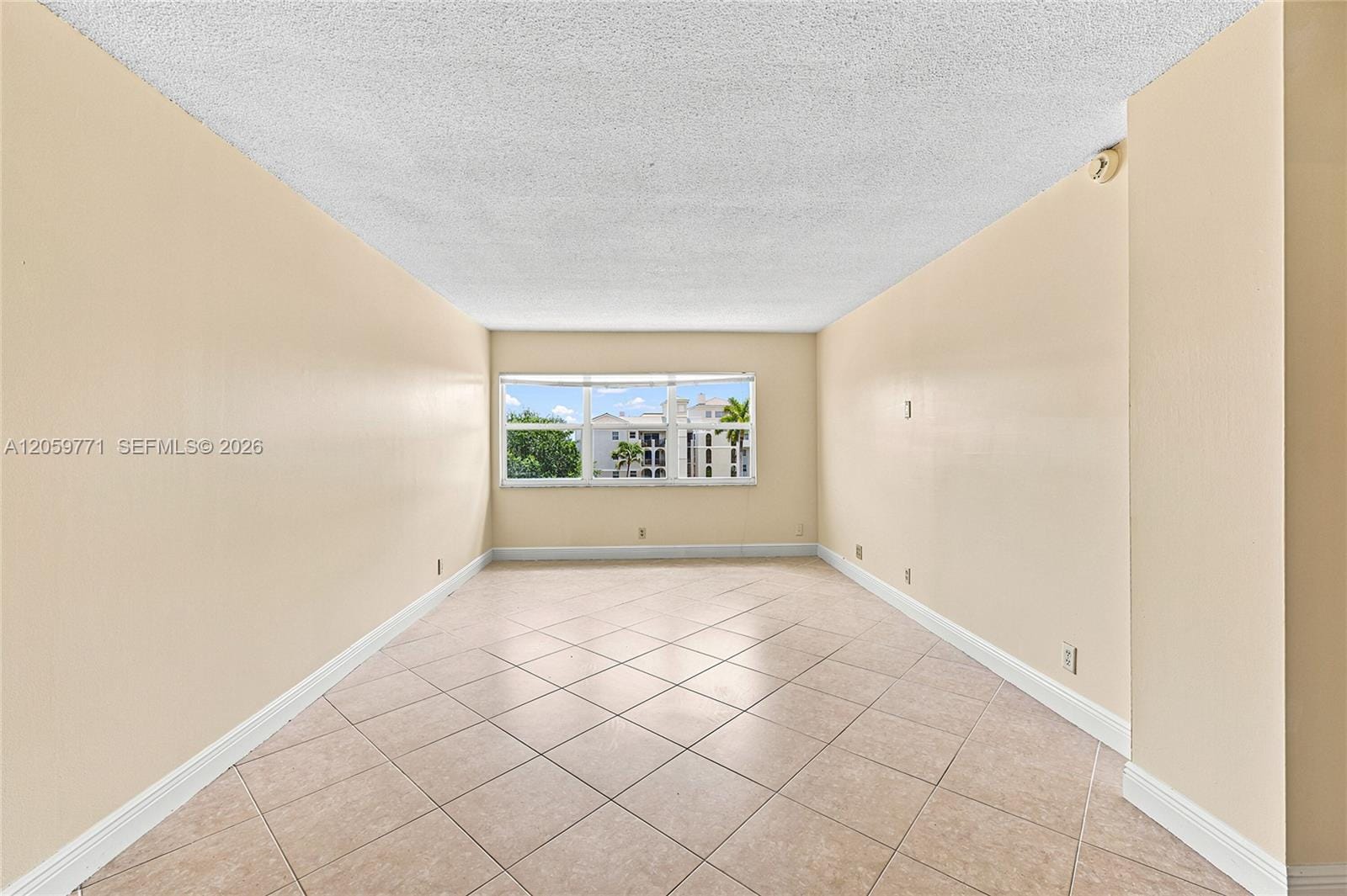 2555 NE 11 Street 510, Fort Lauderdale, FL 33304 photo 14