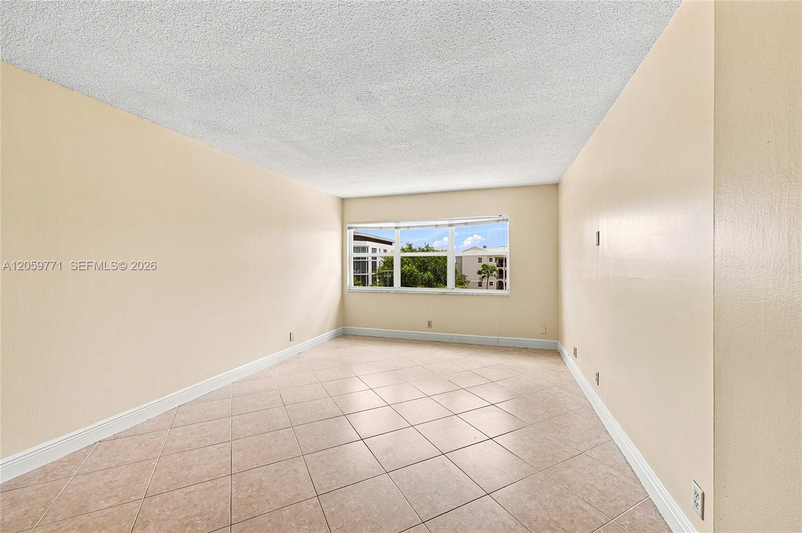 2555 NE 11 Street 510, Fort Lauderdale, FL 33304 photo 18