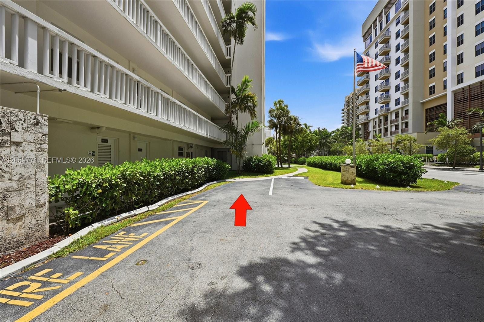 2555 NE 11 Street 510 — photo 4