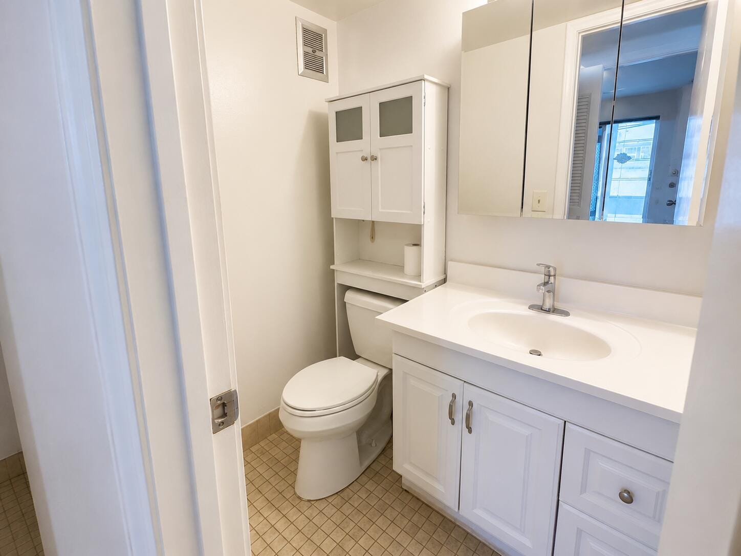 234 CHATHAM L — photo 12